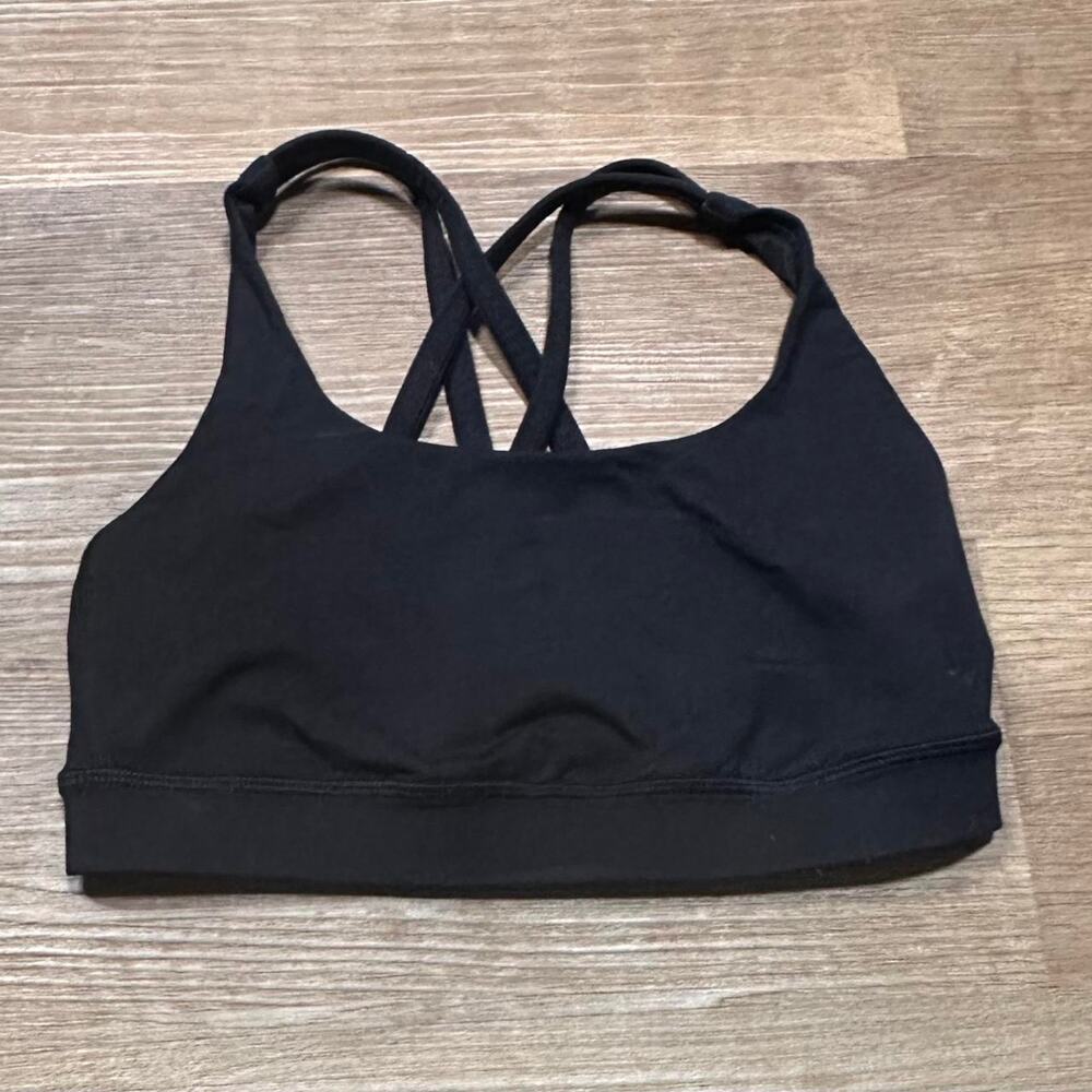 Black lululemon sports bra activewear